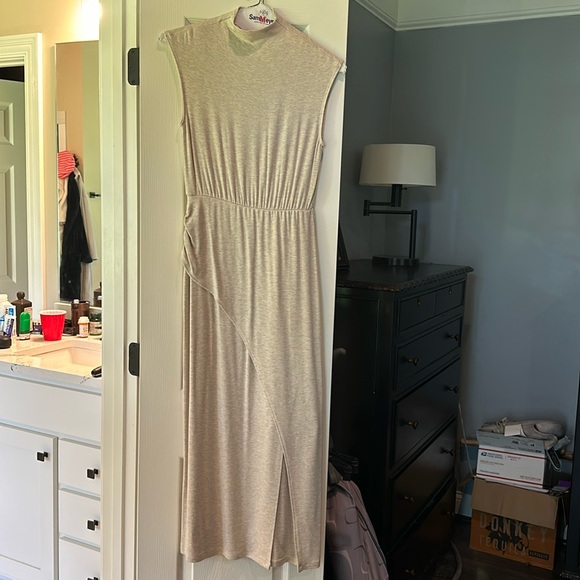 545 medium cream dress NWOT - Picture 1 of 3